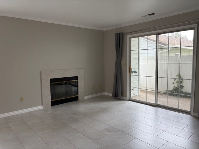 2400 Eilers Ln. #1907