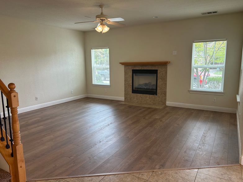 2128 Tienda Dr