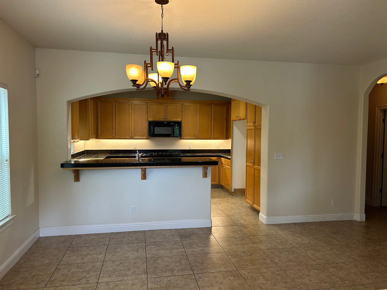 2128 Tienda Dr