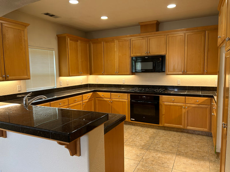 2128 Tienda Dr
