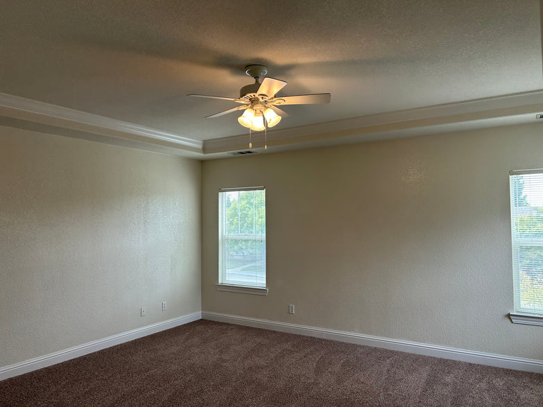 2128 Tienda Dr