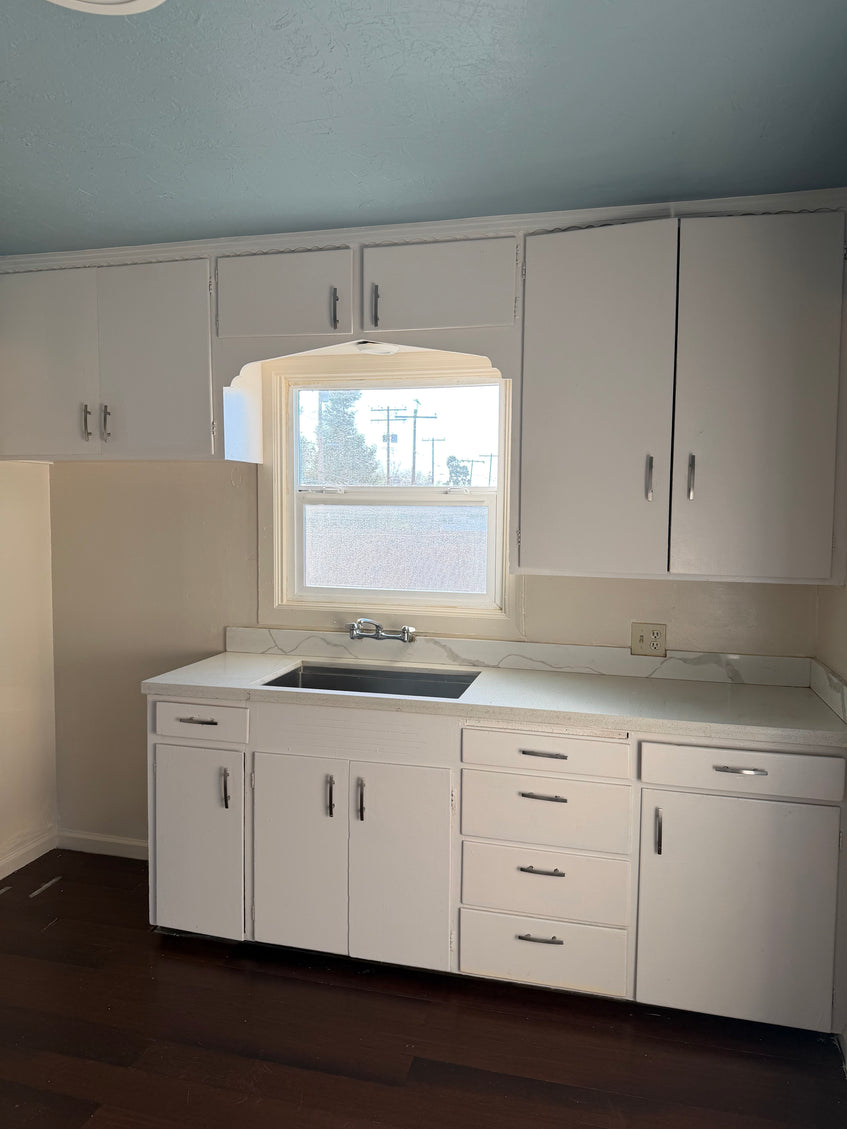416 W Lockeford St #2