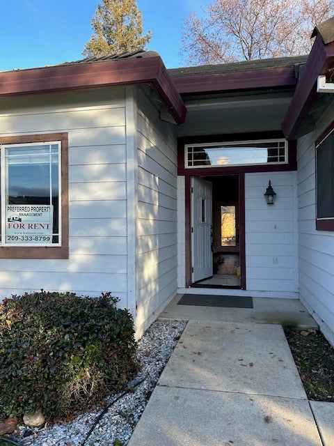 306 Quailhollow Dr, Ione