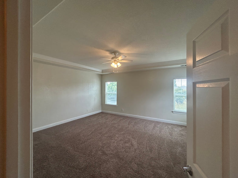 2128 Tienda Dr