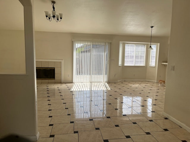 7405 Lidia Way, Sacramento, CA. 95828